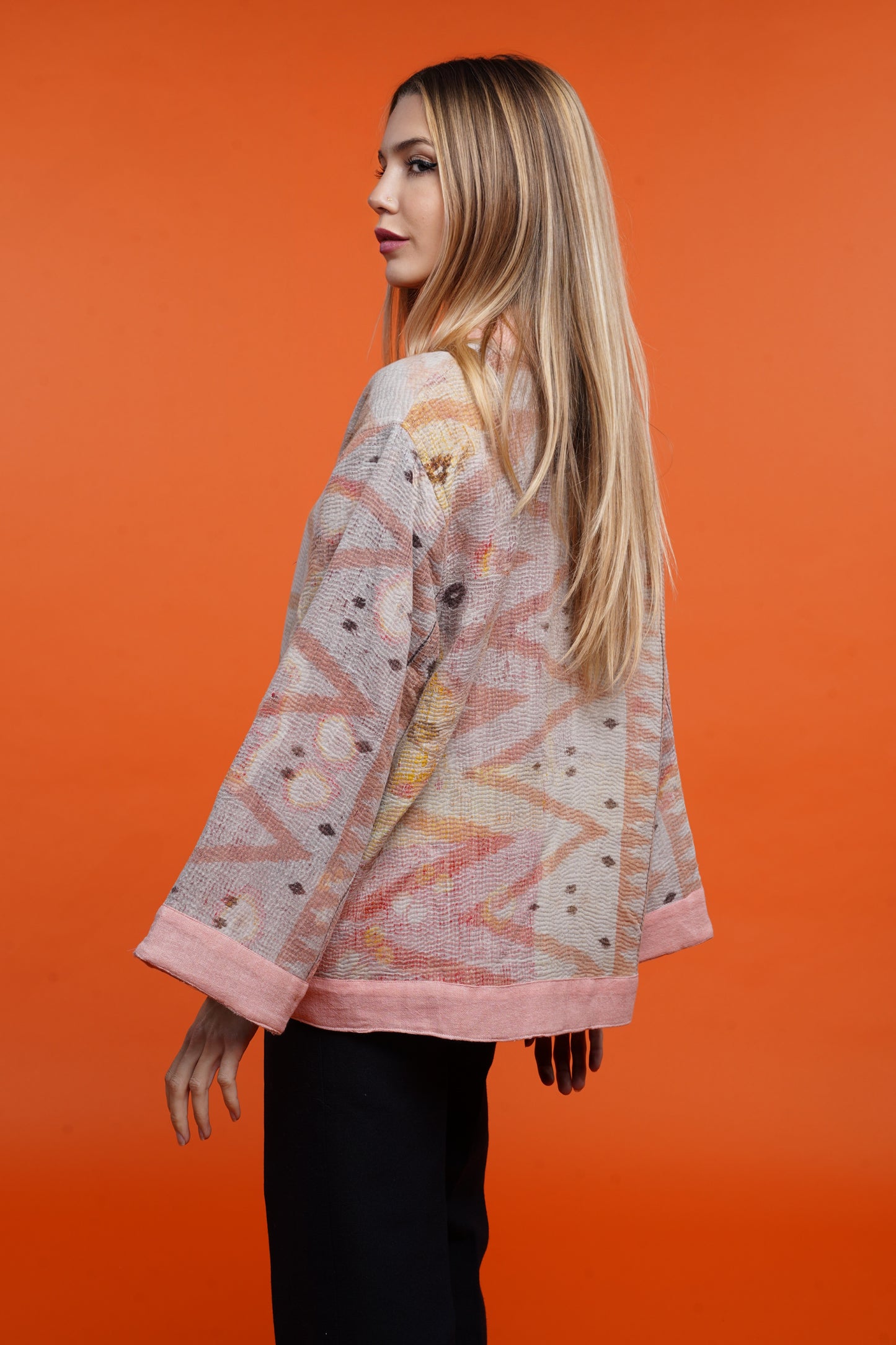 KIMONO KANTHA COURT 4